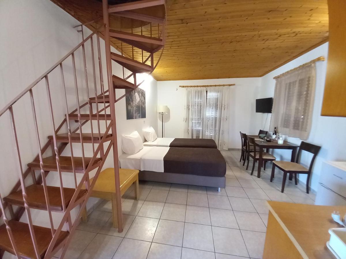 Marketos Apartments Свороната Екстер'єр фото
