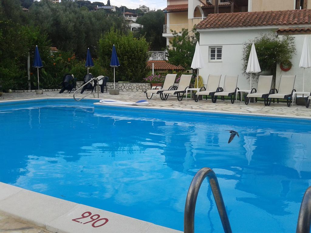 Marketos Apartments Свороната Екстер'єр фото
